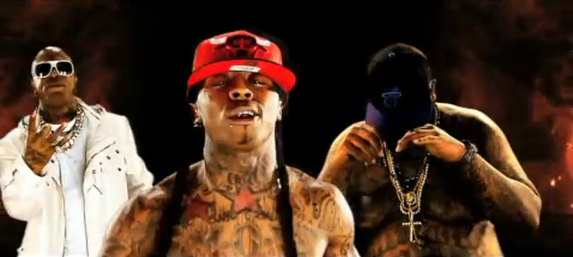  anyone is wondering where Weezy got that hat from in the “Veteran's Day” 